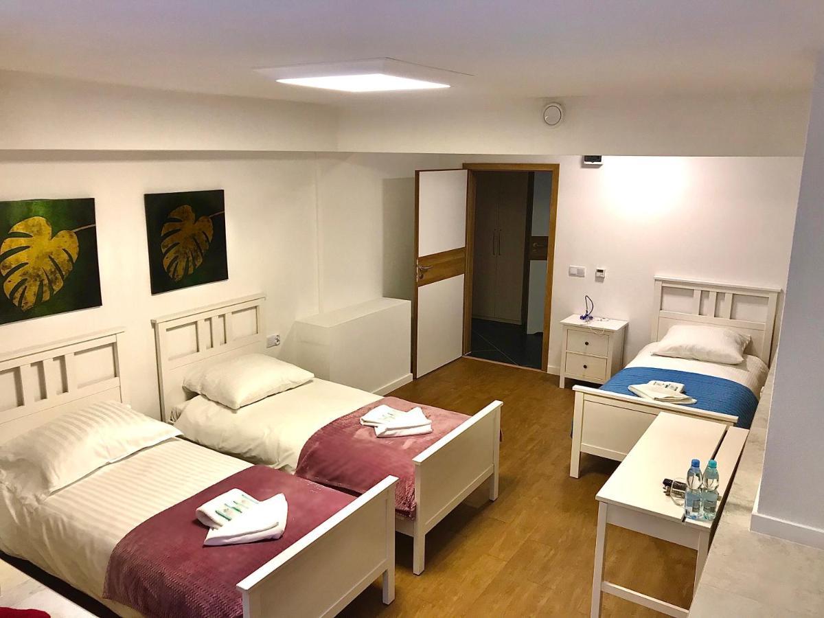 Stara Szwajcaria Bed & Breakfast Gliwice Exterior photo